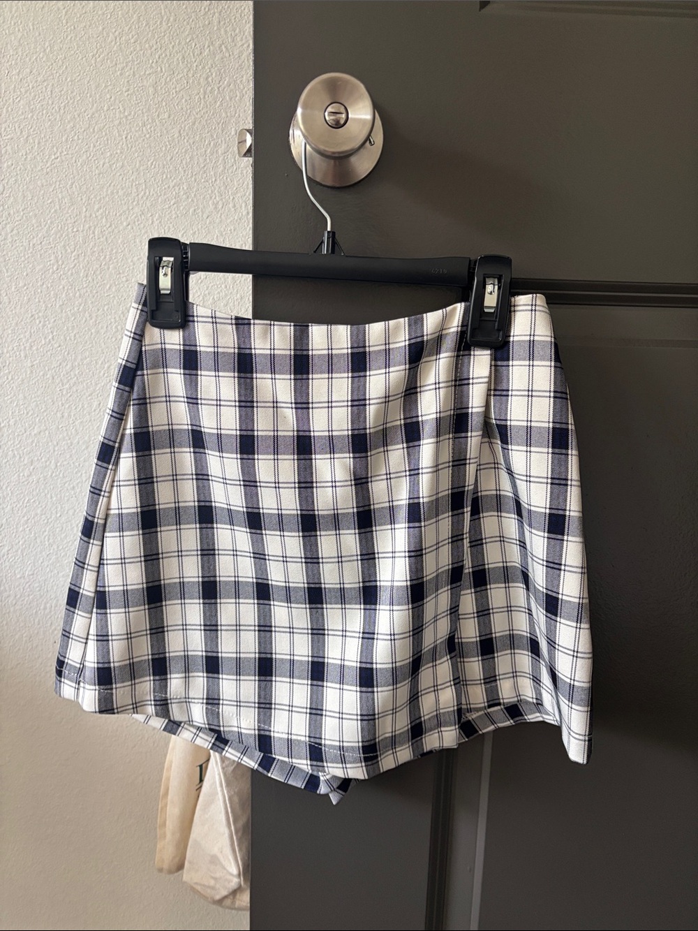 Princess Polly White and Navy Plaid Skort